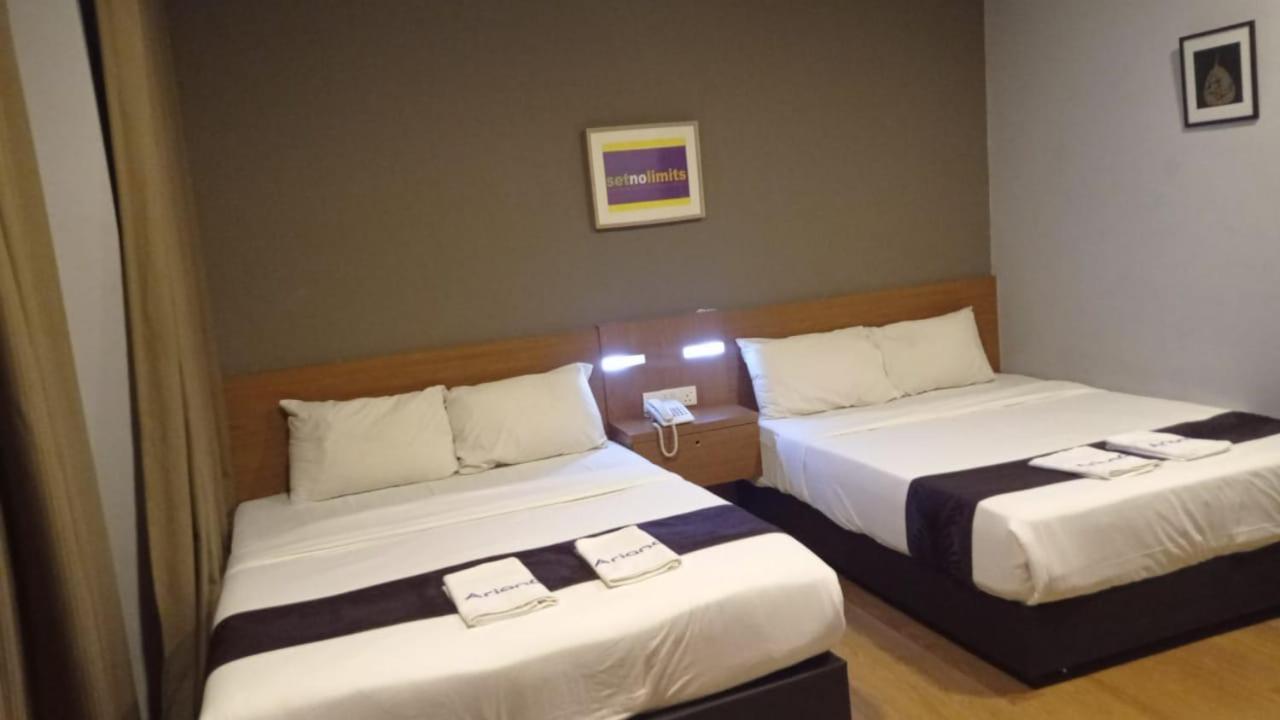 Golden Leaf Boutique Hotel Nusa Idaman Formerly Known As Ariana Hotel Johor Bahru Bagian luar foto