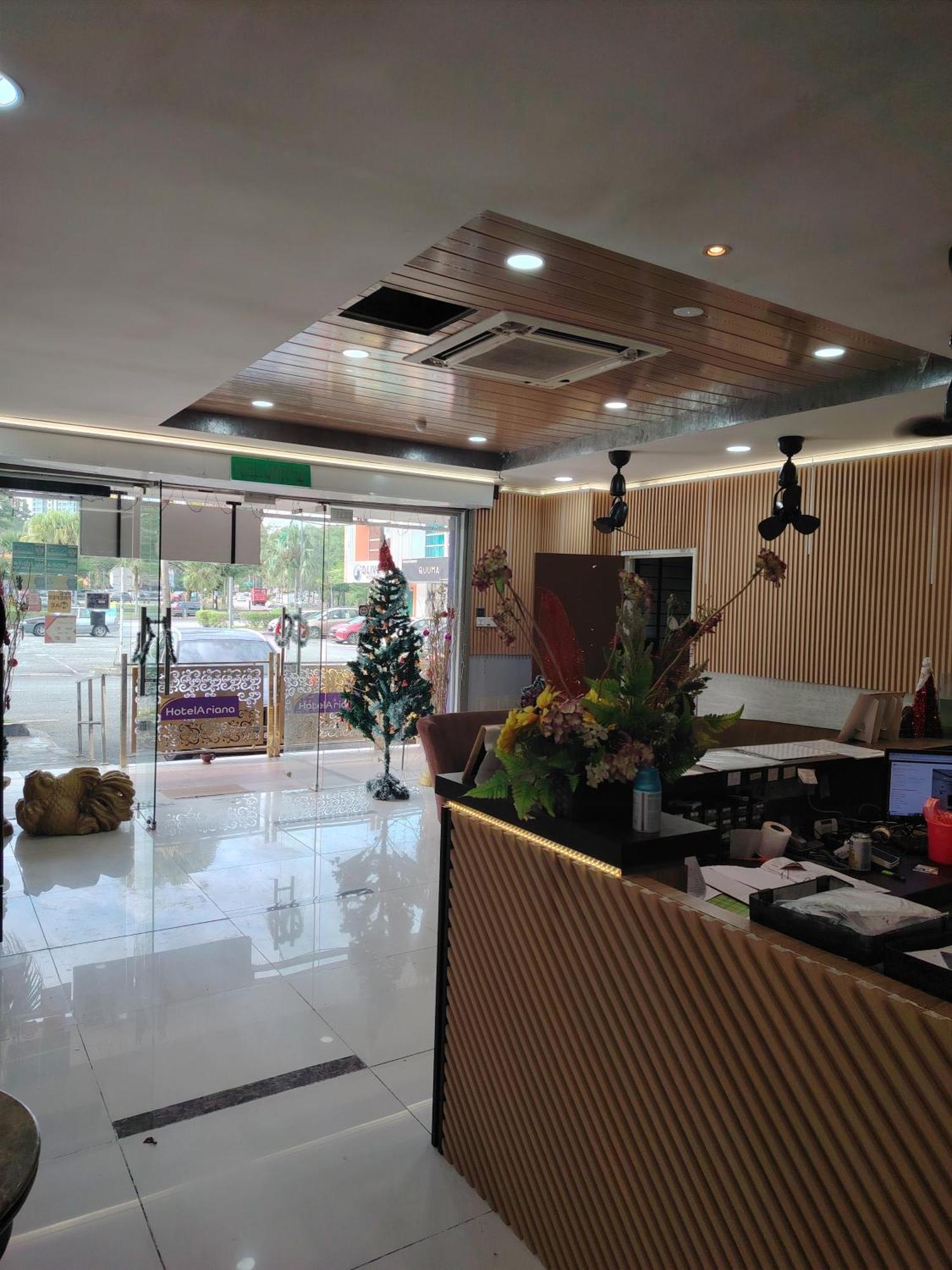 Golden Leaf Boutique Hotel Nusa Idaman Formerly Known As Ariana Hotel Johor Bahru Bagian luar foto